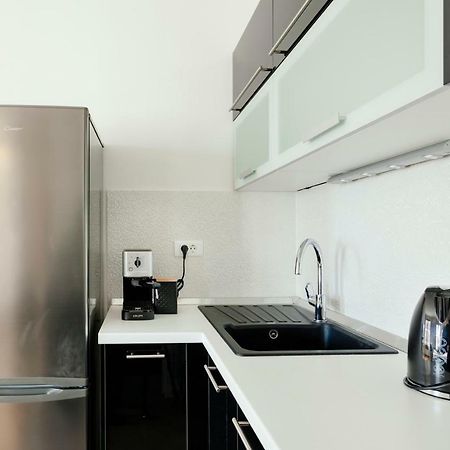 New Luxury Apartment Nives On Seaside Split Bagian luar foto