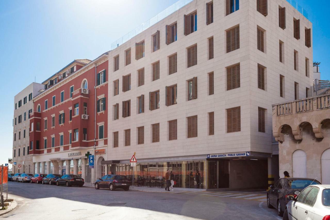 New Luxury Apartment Nives On Seaside Split Bagian luar foto