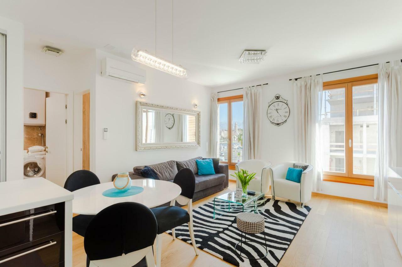 New Luxury Apartment Nives On Seaside Split Bagian luar foto
