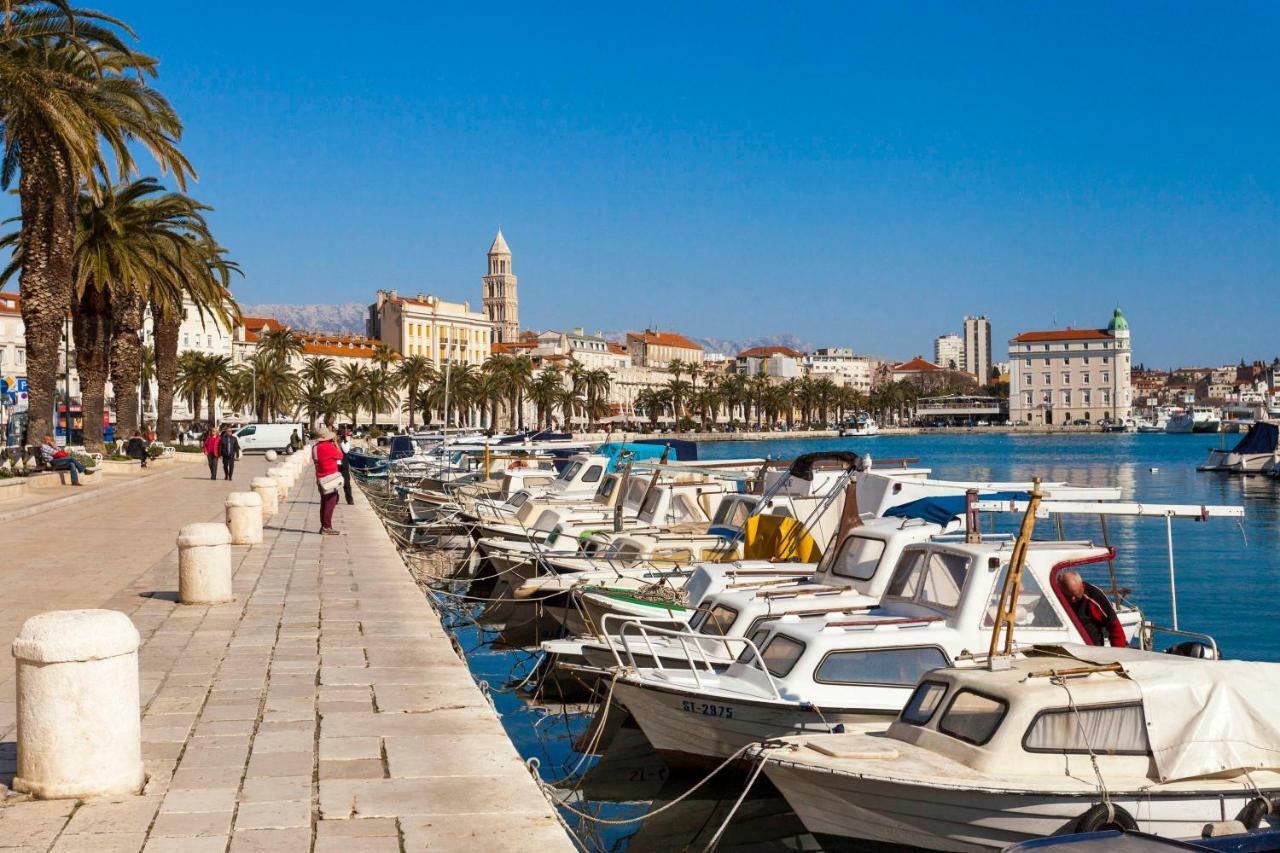 New Luxury Apartment Nives On Seaside Split Bagian luar foto